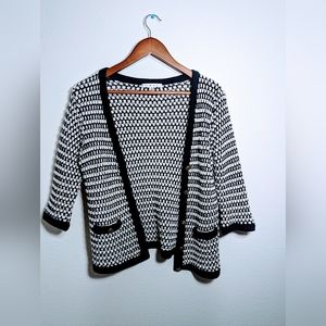Cabi Black and White Knit Cardigan Medium